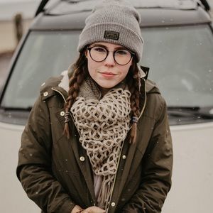 Meet your Posher, Lindsey